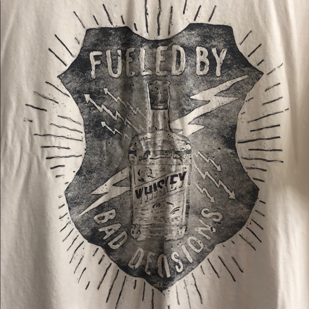 EXPRESS WHITE GRAPHIC TEE